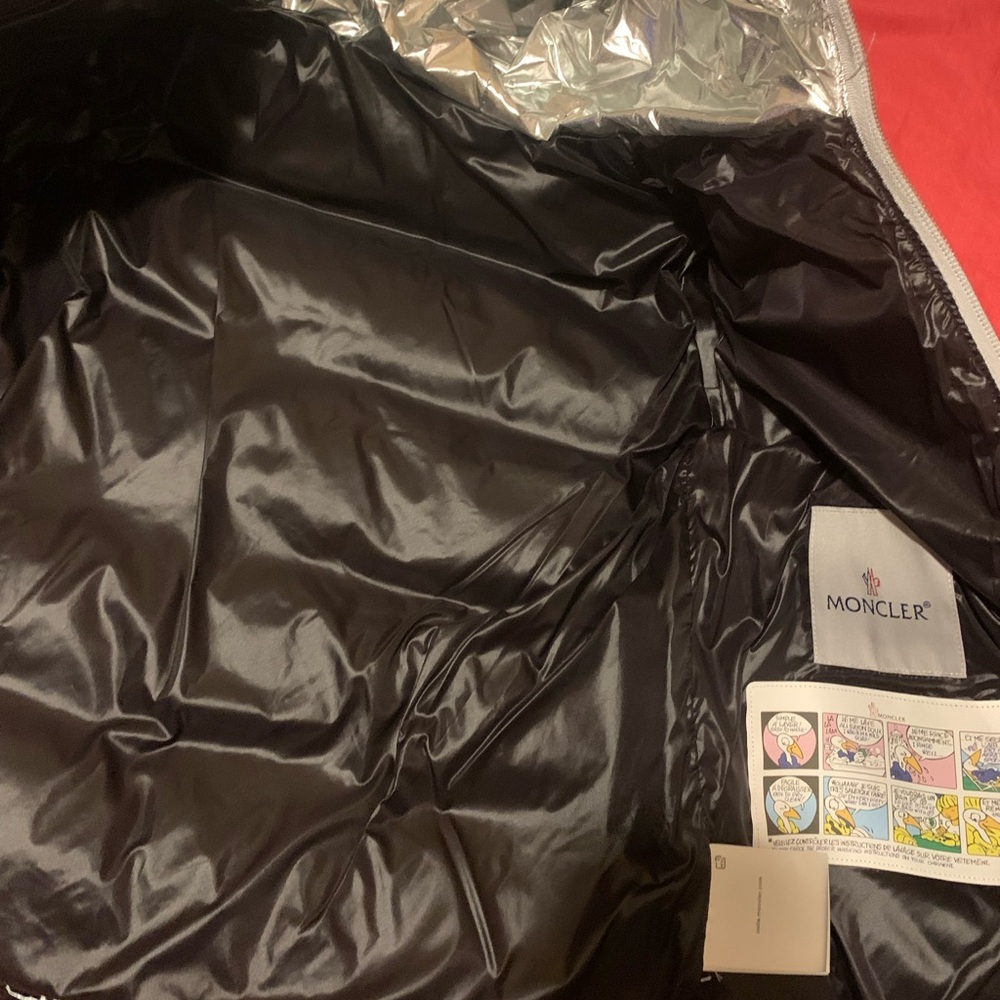 Moncler designer puffer coat kids boys.